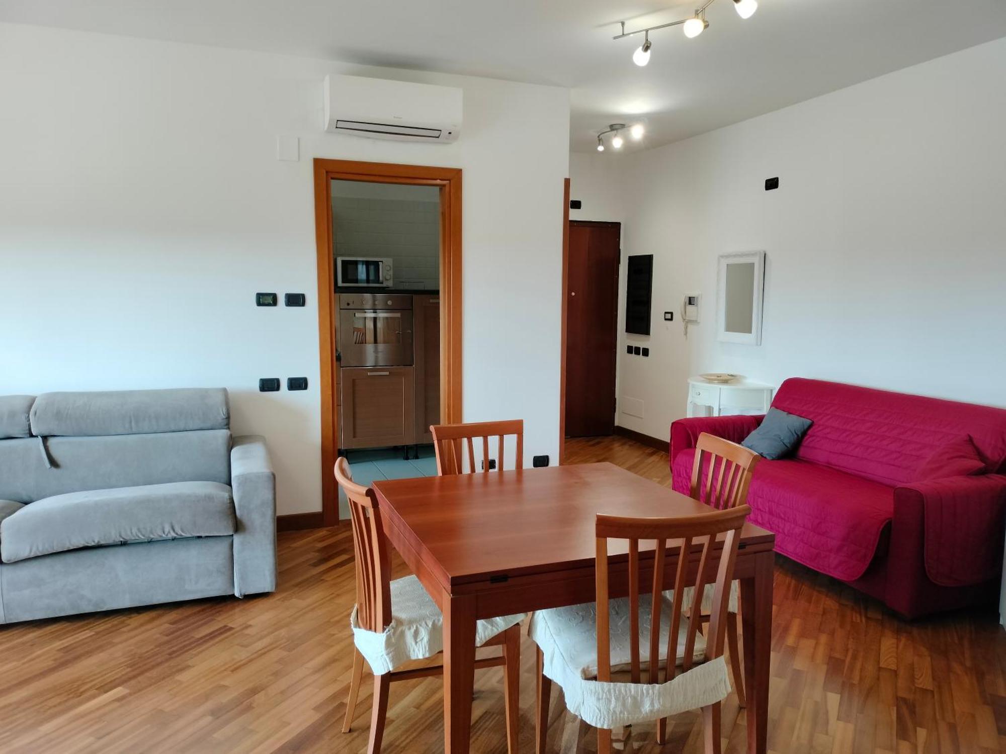 The House Room Aeroporto Φιουμιτσίνο Εξωτερικό φωτογραφία