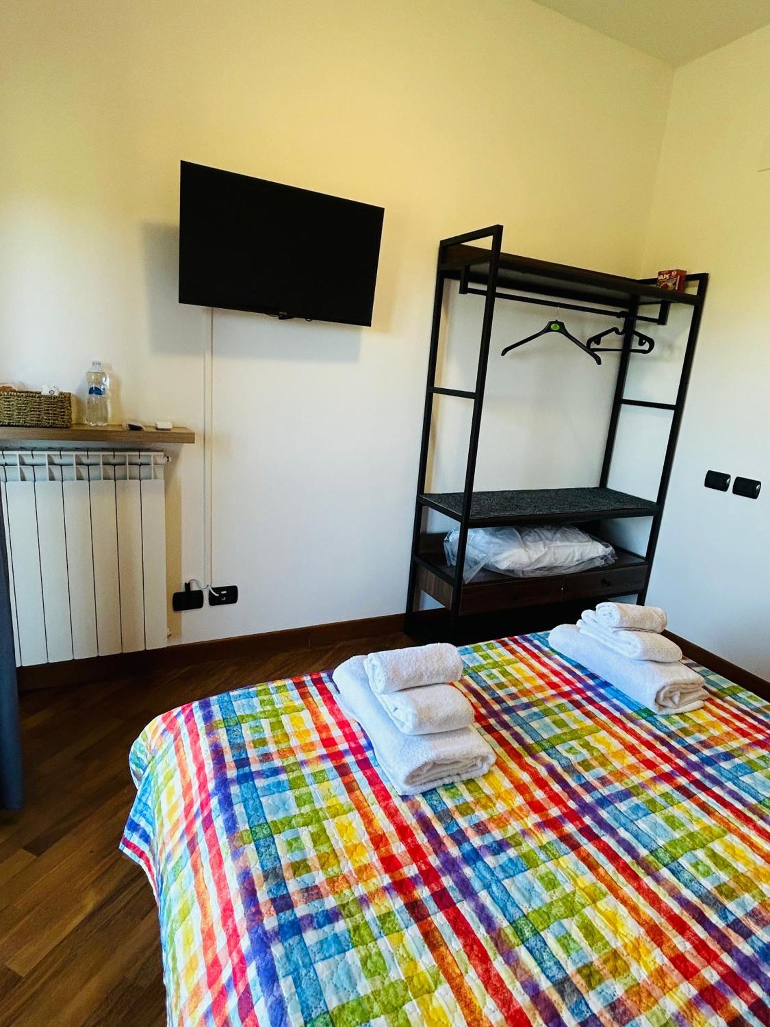 The House Room Aeroporto Φιουμιτσίνο Εξωτερικό φωτογραφία