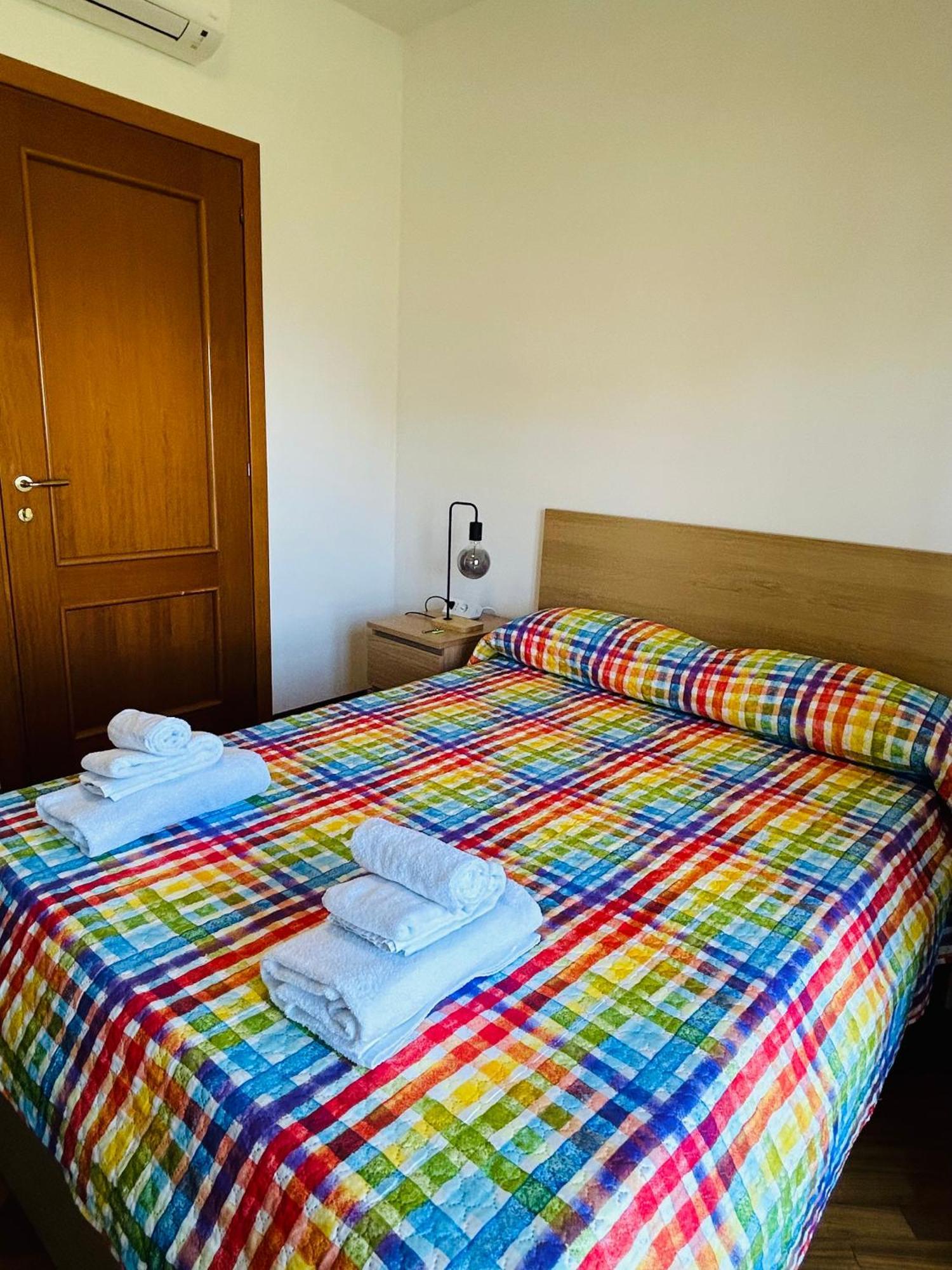 The House Room Aeroporto Φιουμιτσίνο Εξωτερικό φωτογραφία